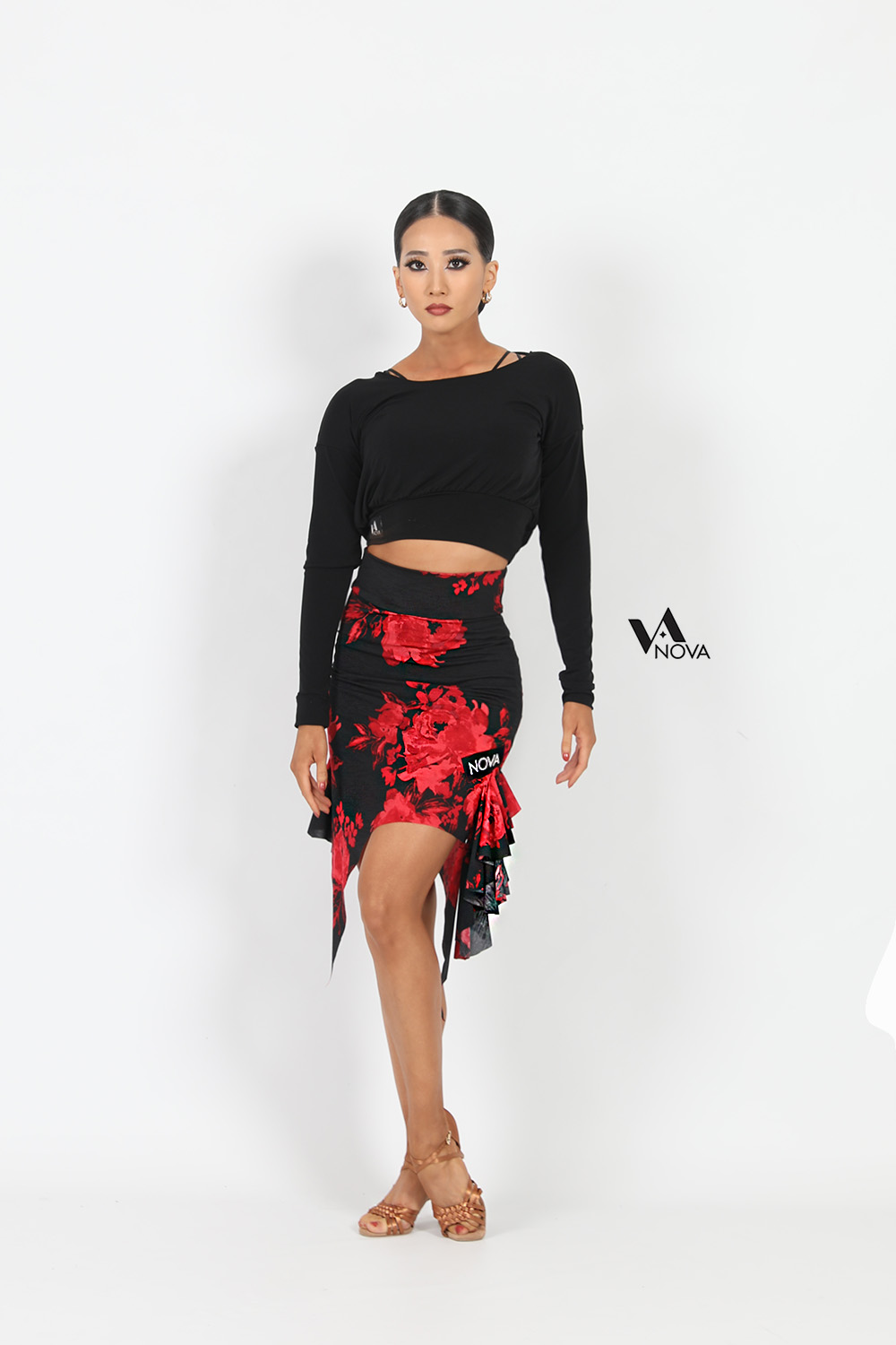 한정판매 Red Floral Print Ruffle Skirt