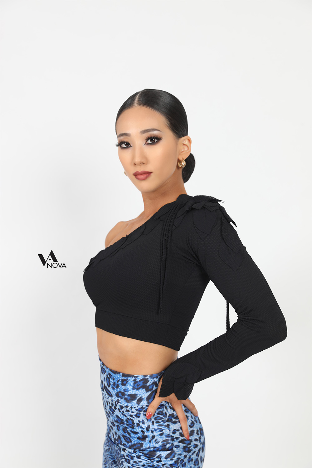 Single Shoulder Petal Cropped Top